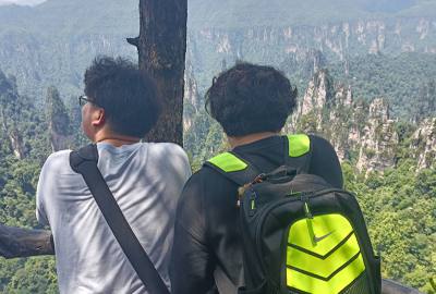 康輝接待獨(dú)立私家小包團(tuán)實(shí)況播放，康輝旅游，品質(zhì)看的見！